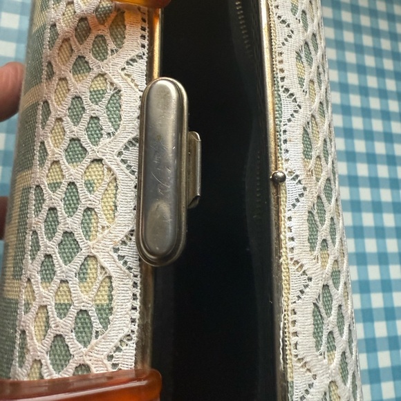 One-of-a-Kind Vintage Clamshell Open Purse Blue Cream Fabric - Picture 7 of 10